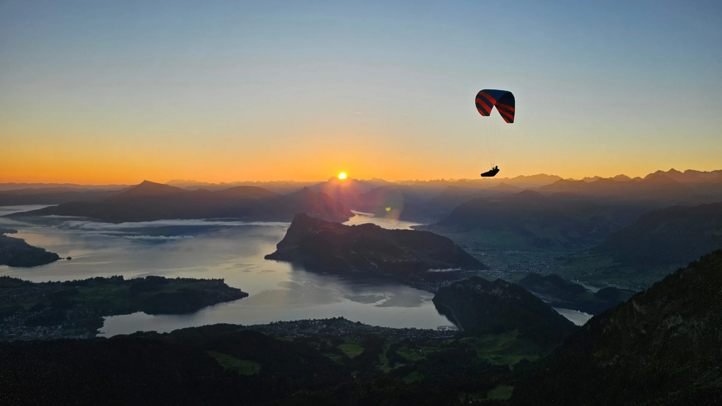 Sonnenaufgang vom Pilatus · 19.09.2025 · Pilot: Lino